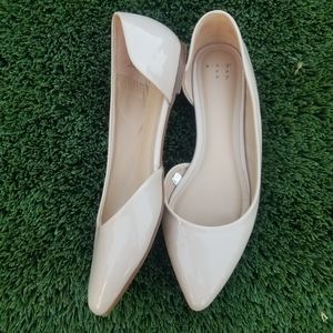 Patent Nude flat